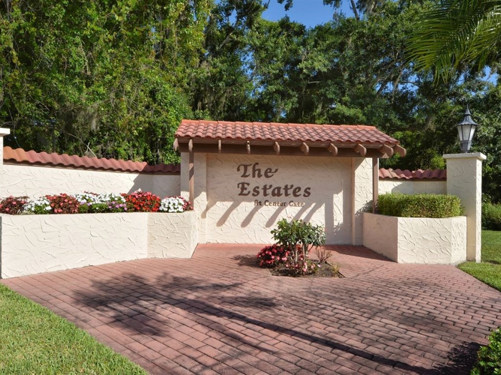 037_The-Estates-at-Center-Gate