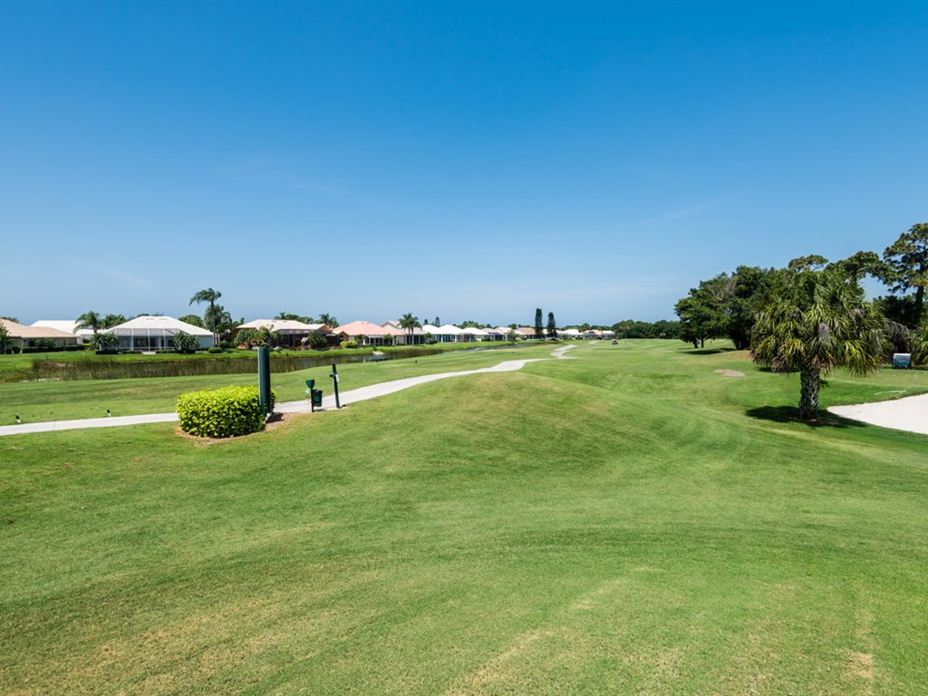 Pelican Pointe Golf & Country Club Community in Sarasota, FL 34233