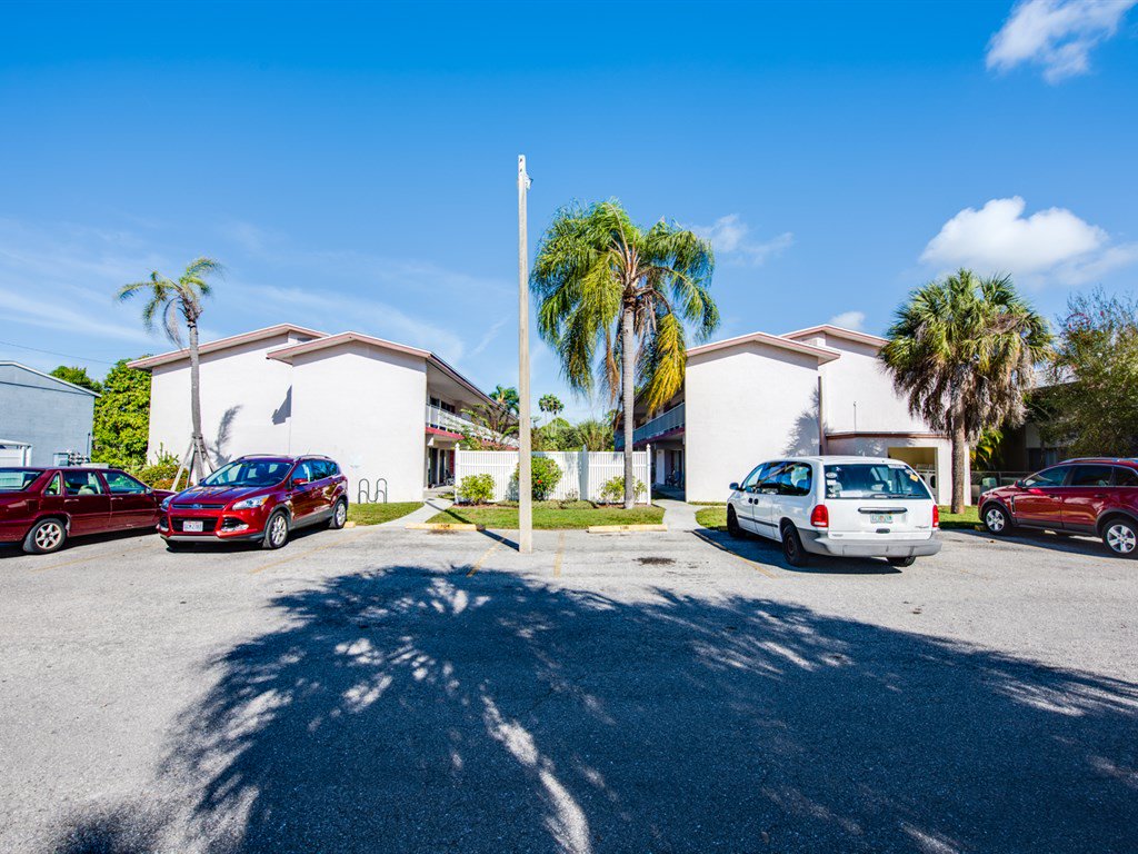 Town ‘N Country Candy Swick's Sarasota Real Estate