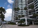 016_Condominium-on-the-Bay
