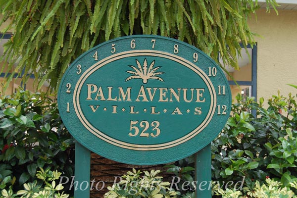 PalmAveVillasEntryWM_4