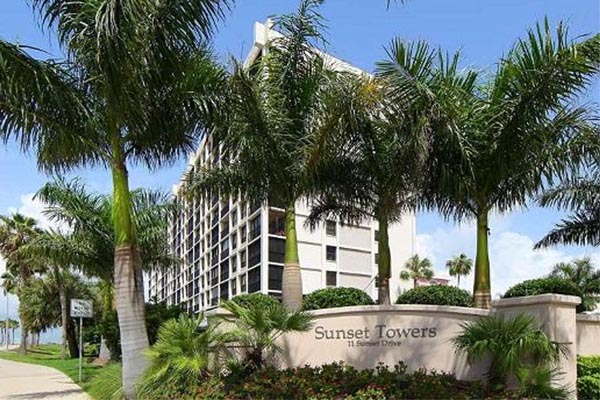 SunsetTowersBldg