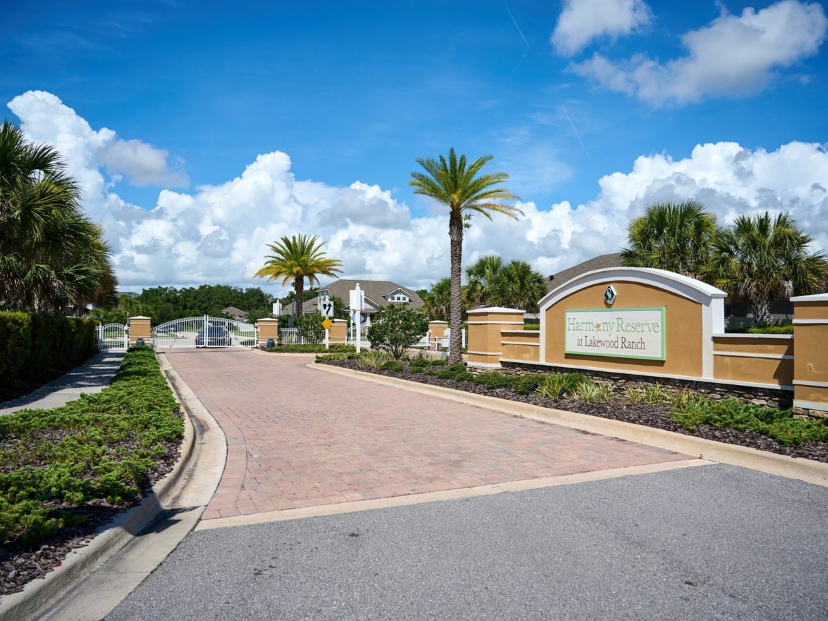 039_Harmony at Lakewood Ranch Candy Swick