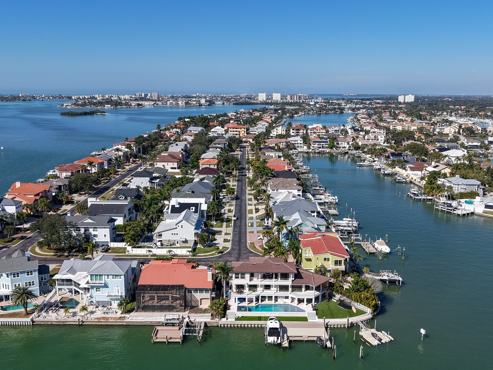 073_Protected Canal on Boca Ciega