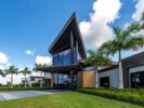033_The Hub